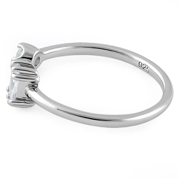 925 Sterling Silver Round & Emerald Cut Clear CZ Ring - Picture 4 of 5